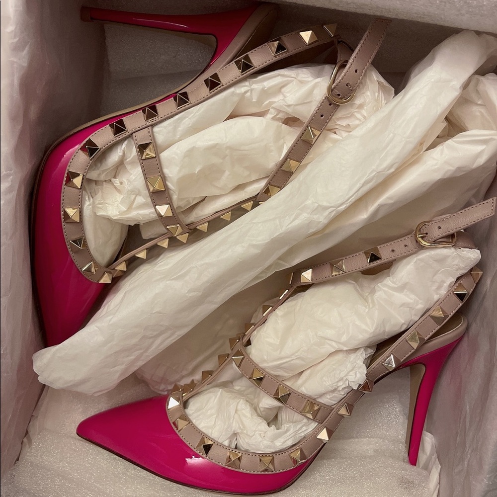 Valentino Garavani Rockstud Pump